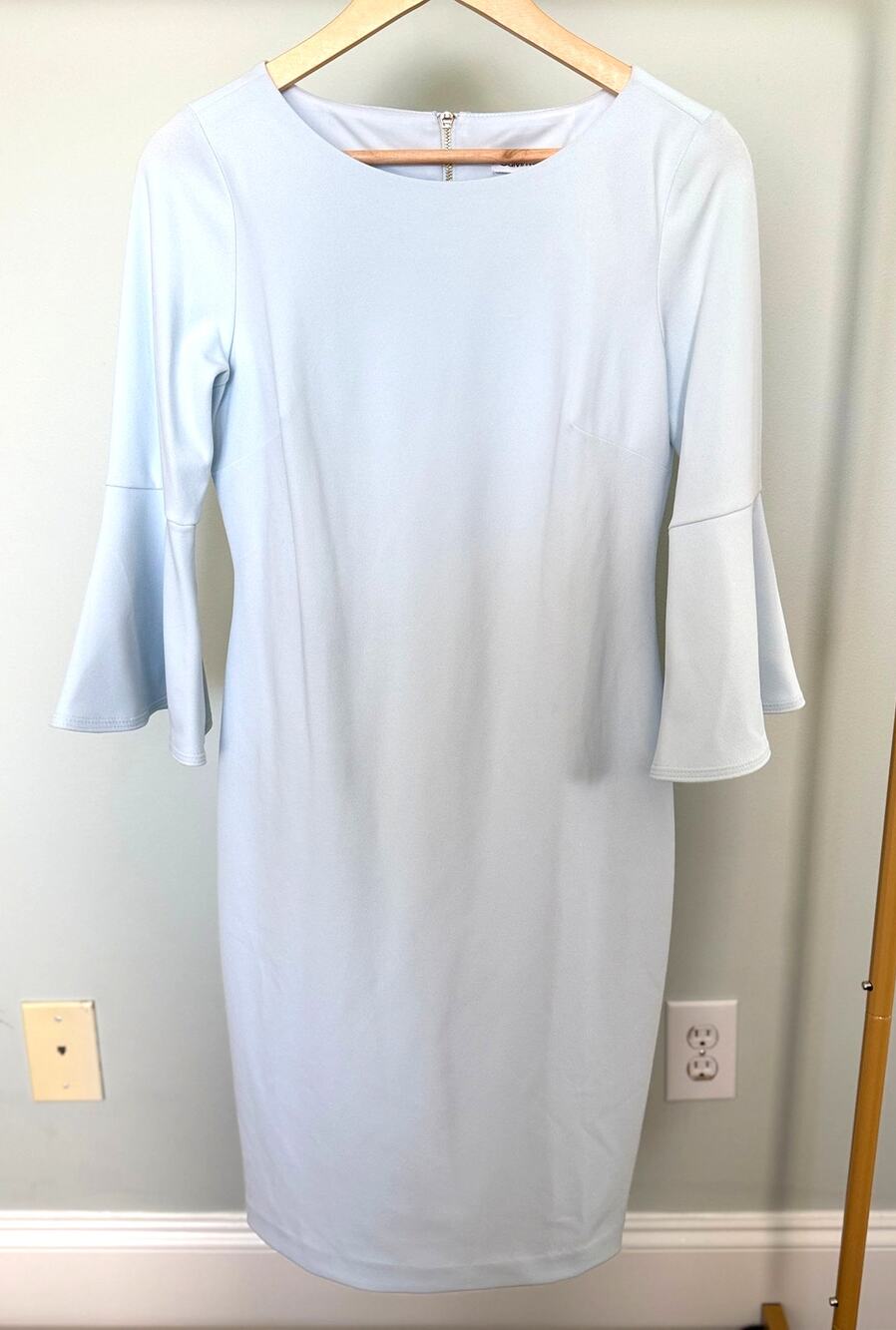 Calvin Klein Light Blue Bell Sleeve Sheath Dress Size 6